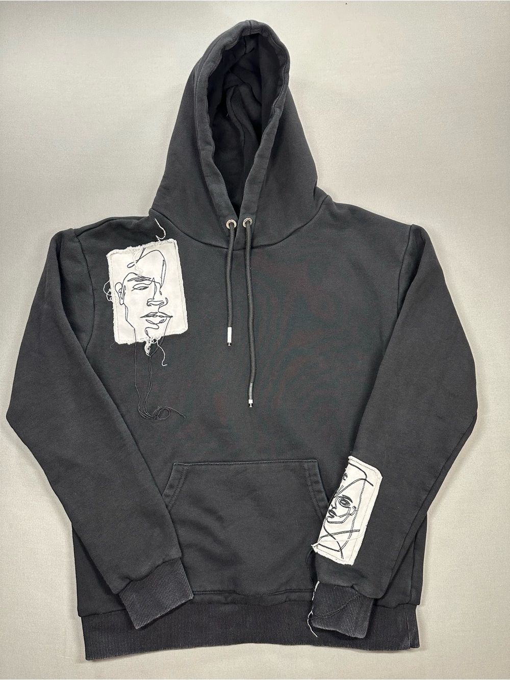 Manière De Voir Embroidered Face Patch Hoodie Sweatshirt - Womens Small